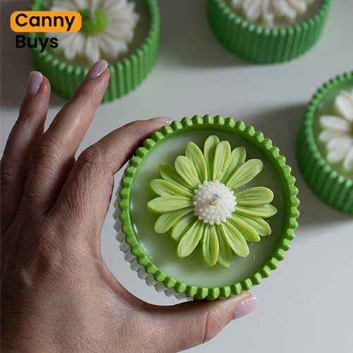Luxury Daisy Scented Candle